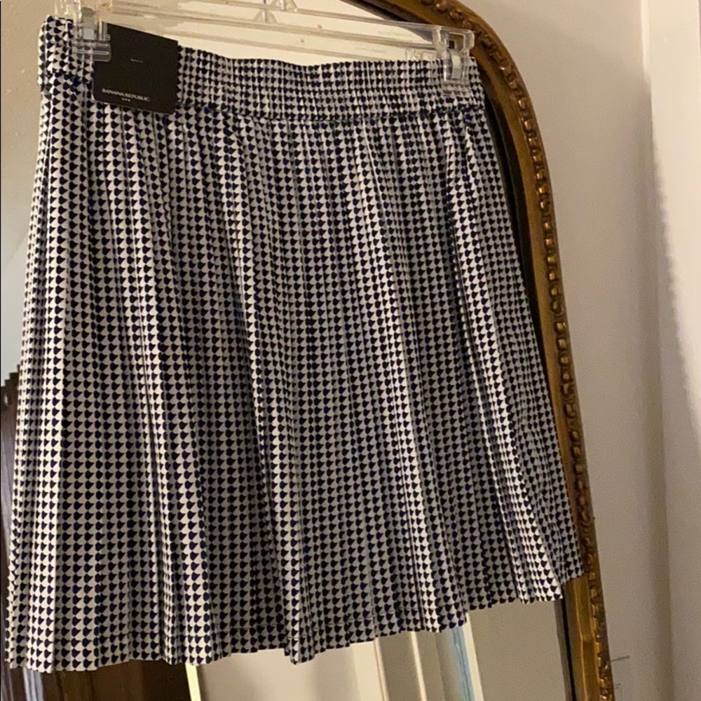Over the knee skirt NEW